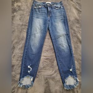 Womens size 11 Kancan jeans.
